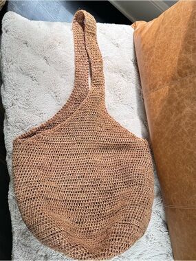 Helen Kaminski Handwoven Raffia Shoulder Tote Bag in Tan